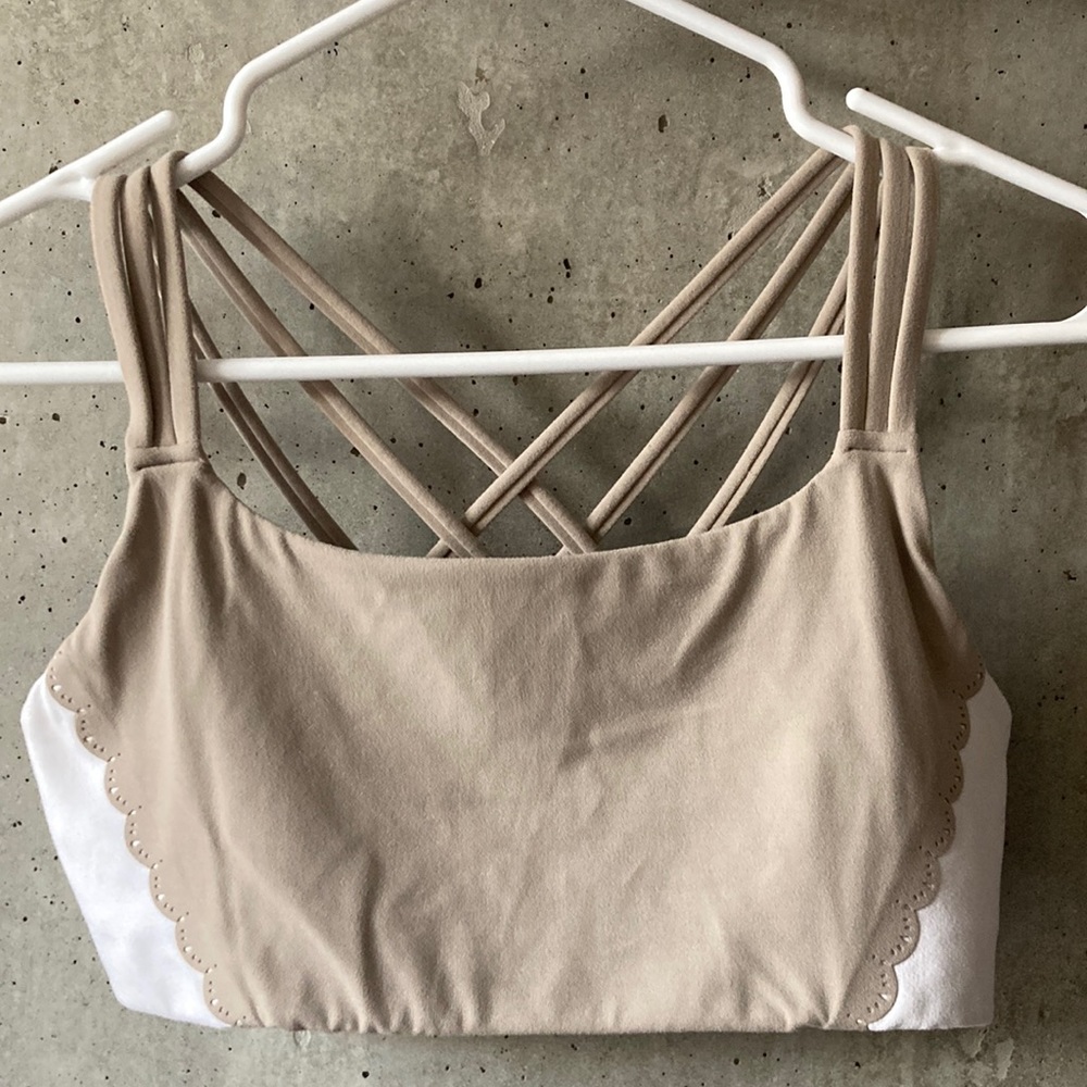 Athleta sports bra
